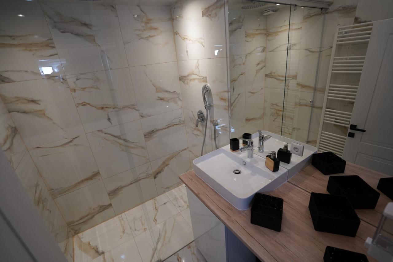 Real Appartments Виена Екстериор снимка